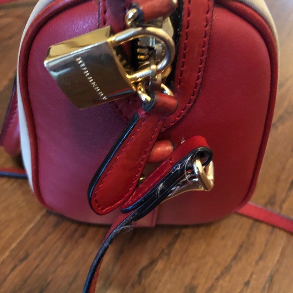 burberry bowling bag small with lock and key 🔐 - Picture 6 of 6